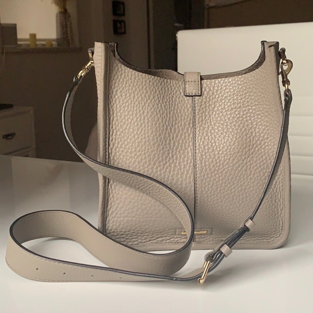 $295 Rebecca Minkoff Grey Studded Feed Bag - Picture 2 of 6